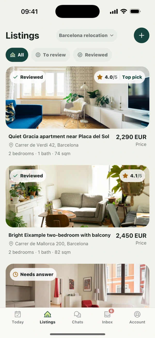 Client app showing properties, feedback, documents, and notifications